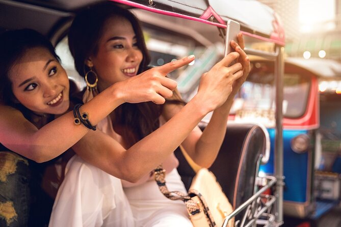 Bangkok Tuk-Tuk Tour by Night with Chinatown Street Food Meal - Meeting at Saphan Taksin at 5:30 pm