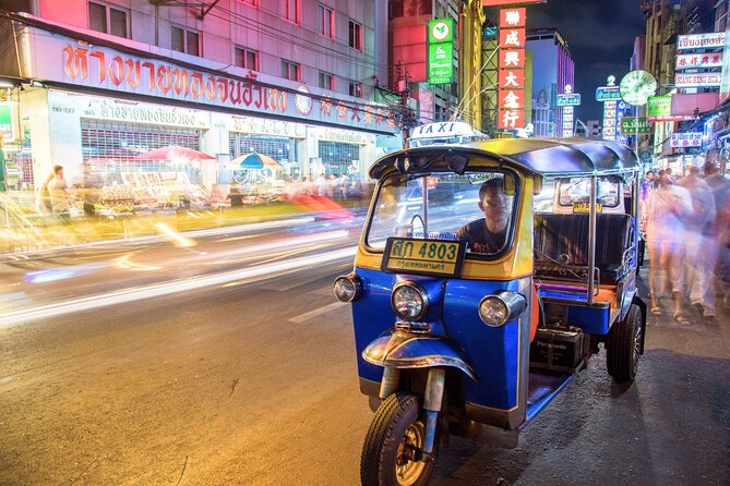 Bangkok Tuk-Tuk Tour by Night with Chinatown Street Food Meal - Pak Khlong Talat, Bangkok’s flower market