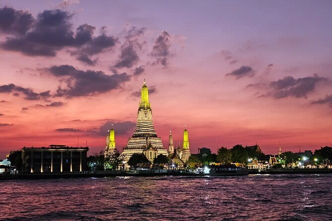 Bangkok TUK TUK Twilight Cultures Market and Food Taste - Song Wat Road: A Quiet Start in the Old City
