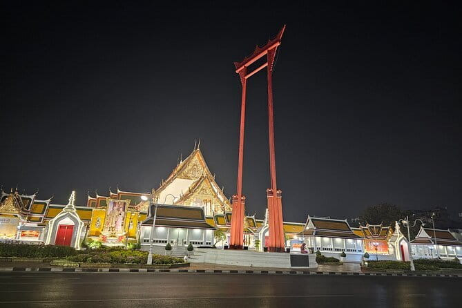 Bangkok TUK TUK Twilight Cultures Market and Food Taste - Food Expectations: Dinner, Not a Formal Tasting Menu
