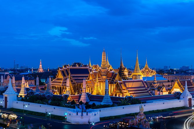 Bangkok Under the Night Lights by TUK-TUK (SHA Plus) - Dinner in Chinatown’s Yaowarat Road