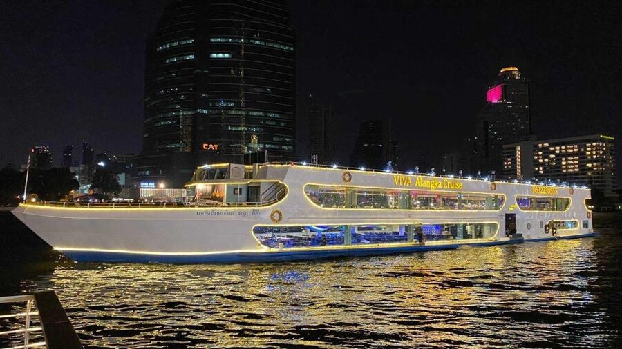 Bangkok: Viva Alangka Chao Phraya Dinner Cruise - How the price stacks up at $31