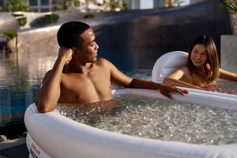 Bangkok: W Hotel Pool & Gym Experience - Staff service is a major strength