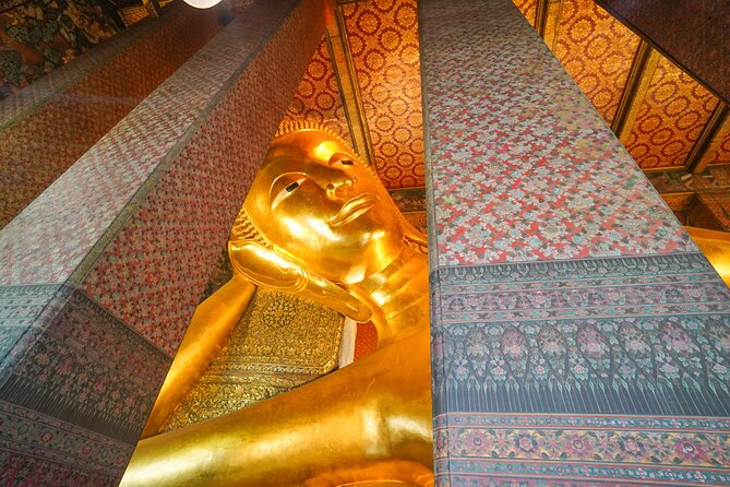 Bangkok Wat Pho and Flower Market Historical Walking Tour - Why this Bangkok morning tour works