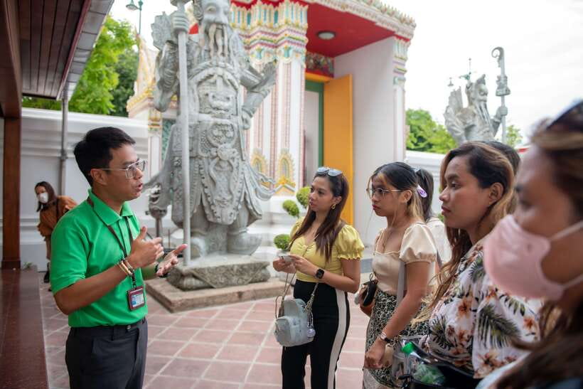 Bangkok: Wat Pho and Wat Arun Guided Walking Tour - Booking flexibility and practical timing