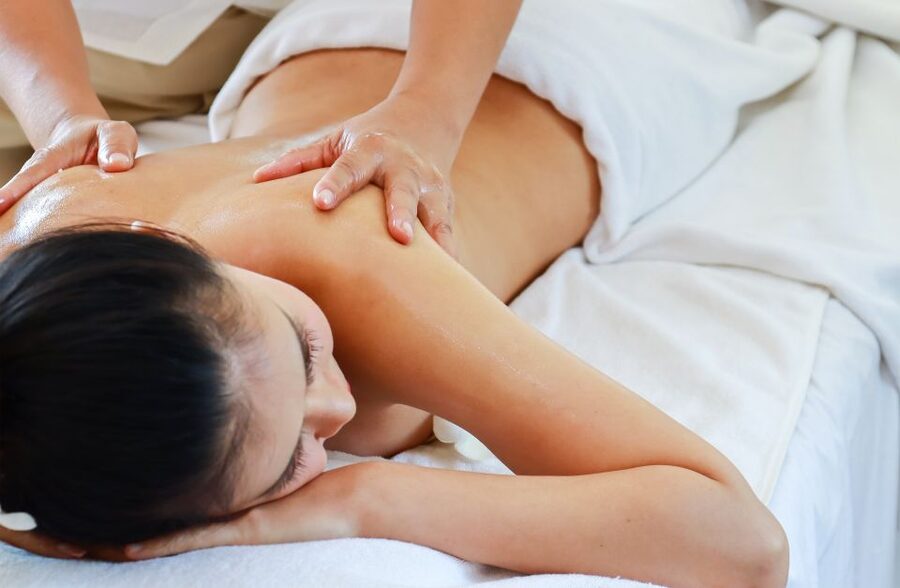 Bangkok: Wat Pho Thai Massage in Your Hotel Room - What happens during the two-hour treatment
