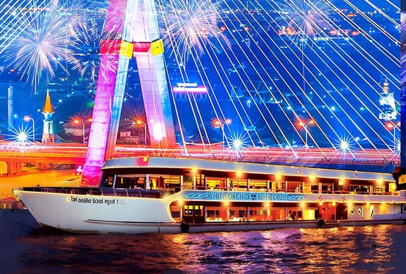 Bangkok: White Orchid Chao Phraya Dinner Cruise free Beer - What kind of Bangkok evening is this?
