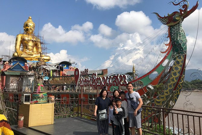 Best 2-Day: Explore Chiang Rai Landmarks from Chiang Mai, Private Trip - Day one: hot springs, lunch, and the White Temple