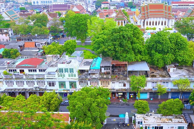 Best of Bangkok - Pak Khlong Flower Market and the meaning of offerings