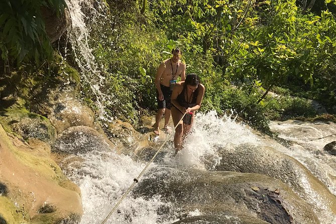 Best of Chiang Mai: Private Tour in a Day - The waterfall’s real drawback