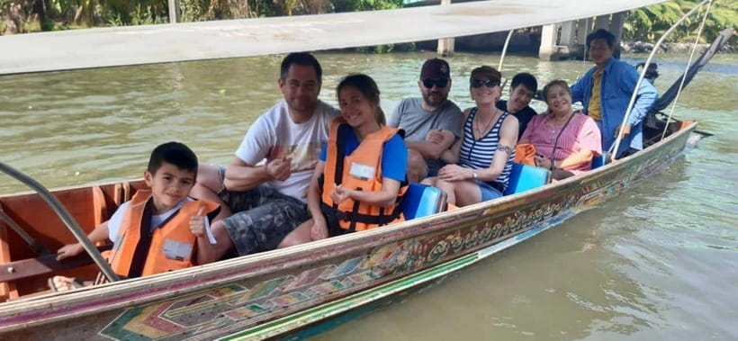 Boat Tour of Damnoen Saduak Floating Market - The value of $48 for up to five people