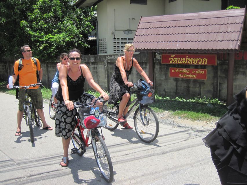 Chiang Mai: 24 km Leisure Cycling & swim Lake Huay Tueng Tao - Lunch beside the lake
