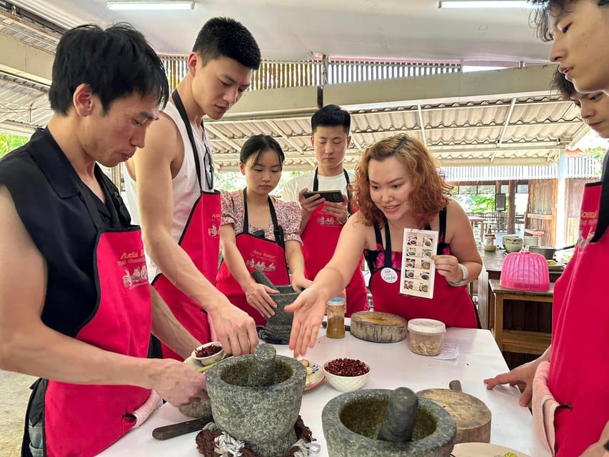 Chiang Mai: Asia Scenic Thai Cooking School - The organic farm explains the flavor behind the food