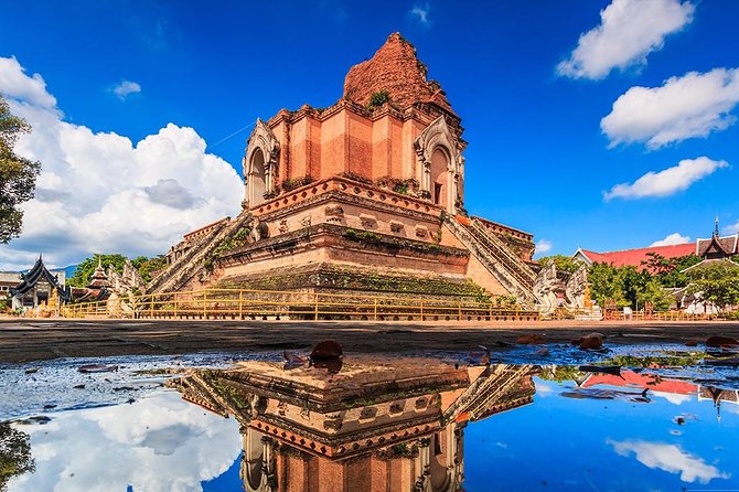 Chiang Mai Best City Tour with Doi Suthep & Iconic Temples - Timing, comfort, and practical limits