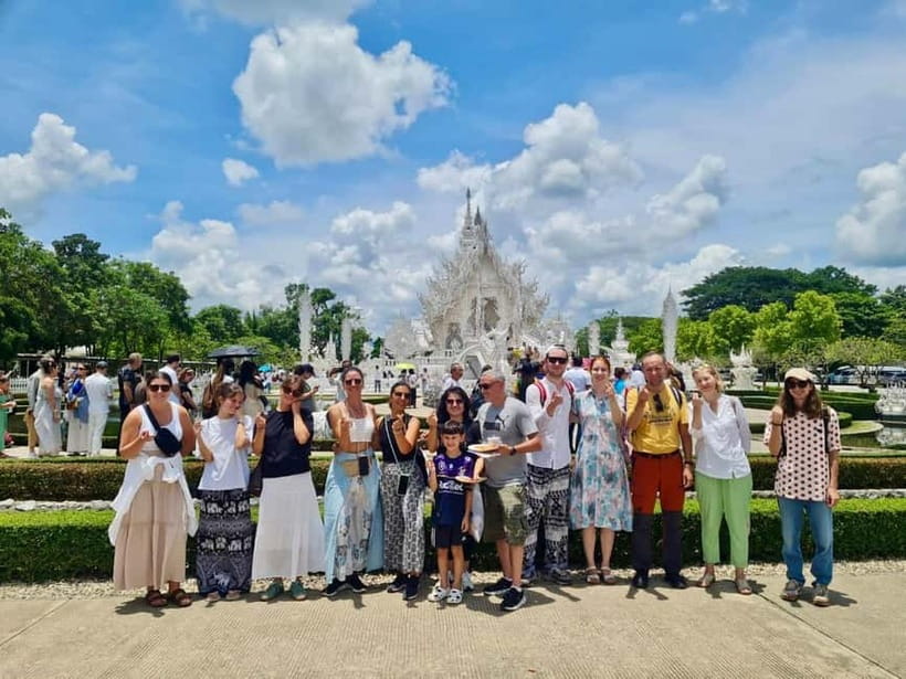 Chiang Mai: Chiang Rai Famous Temples & Hot Springs Day Trip - Mae Kachan Hot Spring is a useful first break