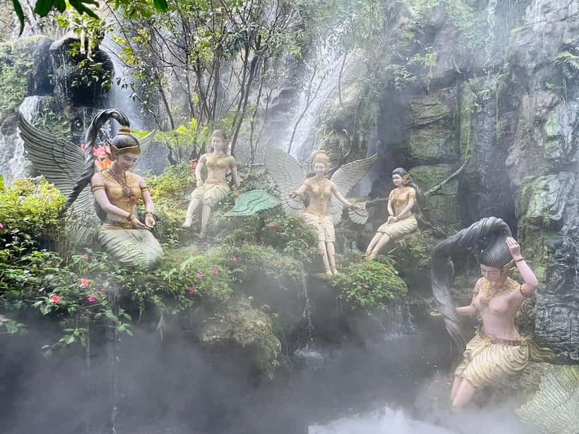 Chiang Mai: Chiang Rai Highlights in One Day - Long Neck Karen Village: an optional cultural stop