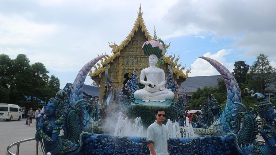 Chiang Mai: Chiang Rai Temples & Black House Discovery Tour - What to pack for a smoother day