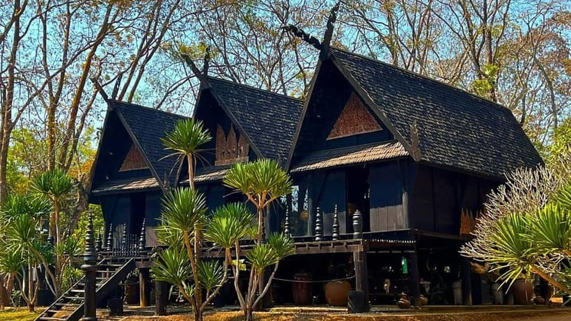 Chiang Mai: Chiang Rai Temples, Golden Triangle & Boat Tour - Key things to know before booking