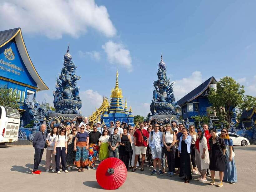 Chiang Mai: Chiang Rai Temples, Karen Tribe and Hot Springs - The coach ride is the real tradeoff