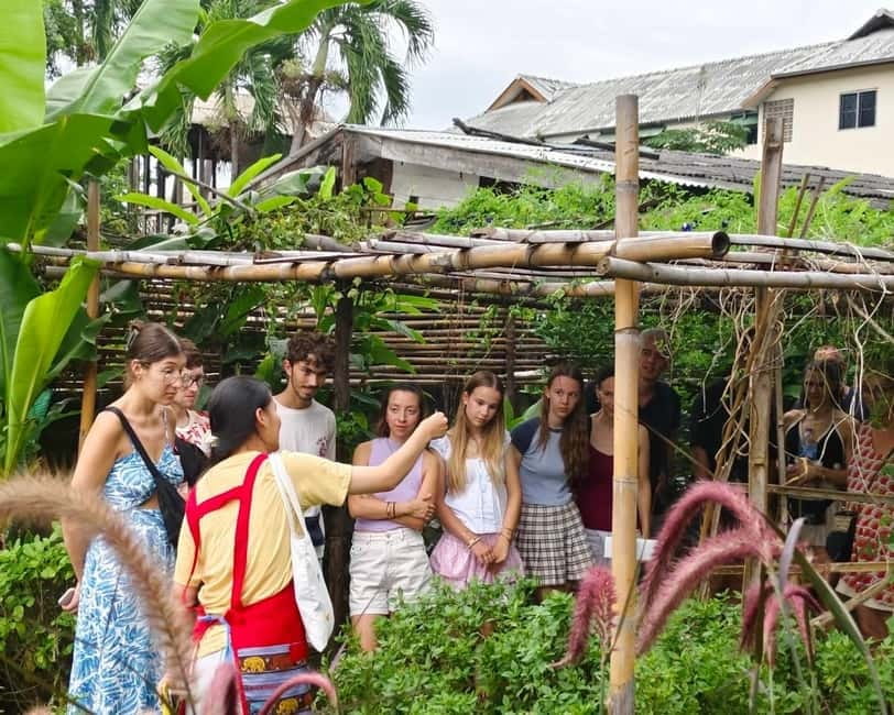 Chiang Mai: Cooking Class, Market & Thai Herbs Garden Tour - Hotel pickup and the trip to the market