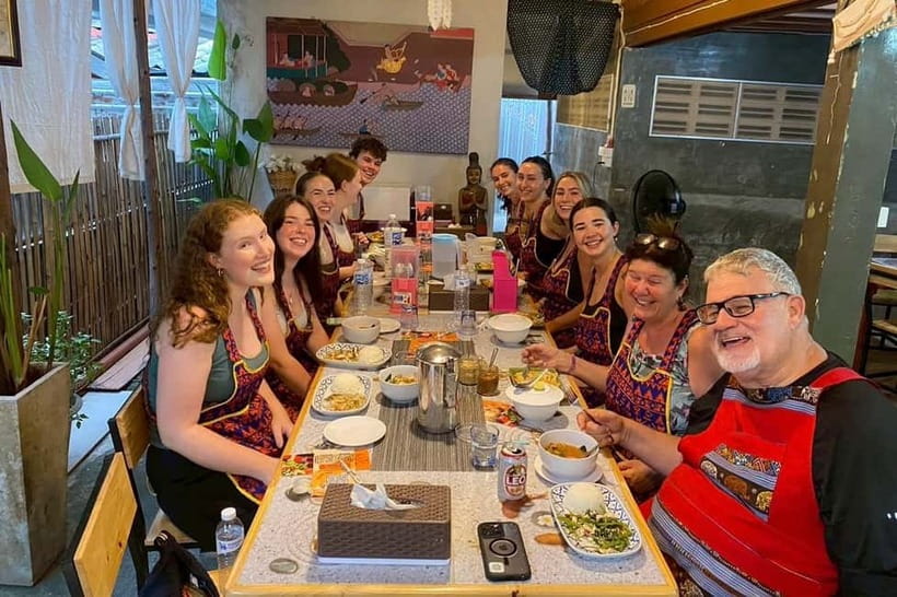 Chiang Mai: Cooking Class with Market and Pickup - Choosing Your Own Thai Menu