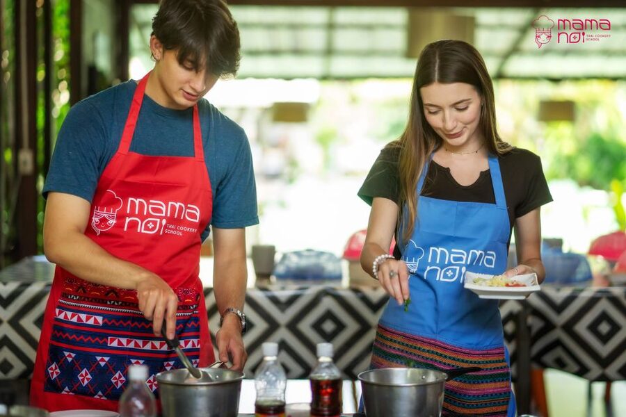 Chiang Mai: Cooking Class with Organic Farm at Mama Noi - What the $32 price really covers