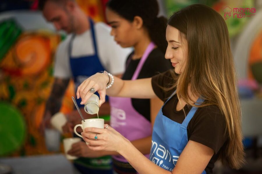 Chiang Mai: Cooking Class with Organic Farm at Mama Noi - Booking tips for a smoother class