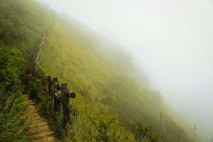 Chiang Mai: Doi Inthanon National Park, Waterfall & Lunch - Waterfalls first: Wachirathan and the park’s wet side