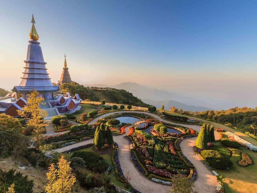 Chiang Mai: Doi Inthanon National Park, Waterfall & Lunch - Hotel pickup and the long road uphill