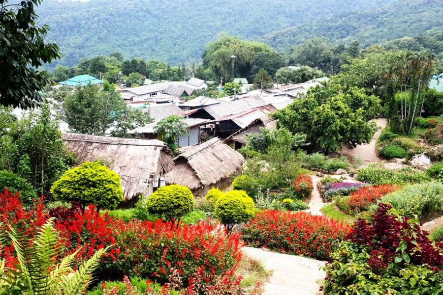 Chiang Mai: Doi Suthep and Hmong Village Half-Day Tour - The morning pickup from Chiang Mai