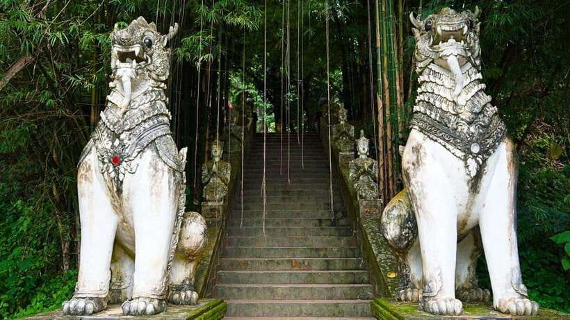Chiang Mai: Doi Suthep and Wat Pha Lat Temple Evening Tour - How much time you really get