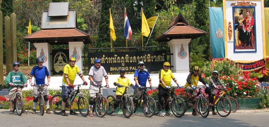 Chiang Mai: Doi Suthep National Park Leisure Hiking & Biking - The drive up Doi Suthep and the safety briefing