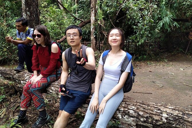 Chiang Mai: Doi Suthep Summit Trek – 7 Hour Pure Hiking Adventure - Reaching Wat Phra That Doi Suthep