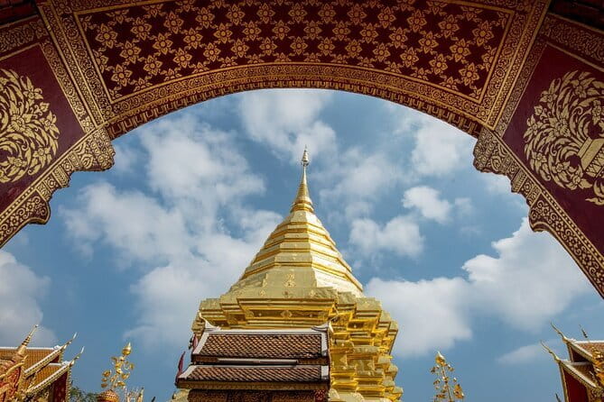 Chiang Mai Doi Suthep Temple and Wat Pha Lat Hike - Walking the Monk’s Trail to Wat Pha Lat