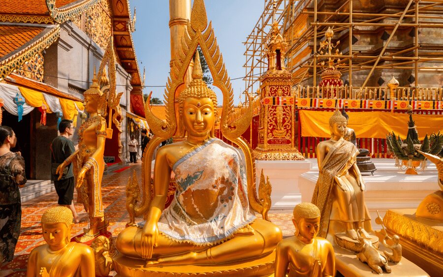 Chiang Mai: Doi Suthep Temple and Waterfall by Songtaew Trio - What the driver does, and what the driver does not do