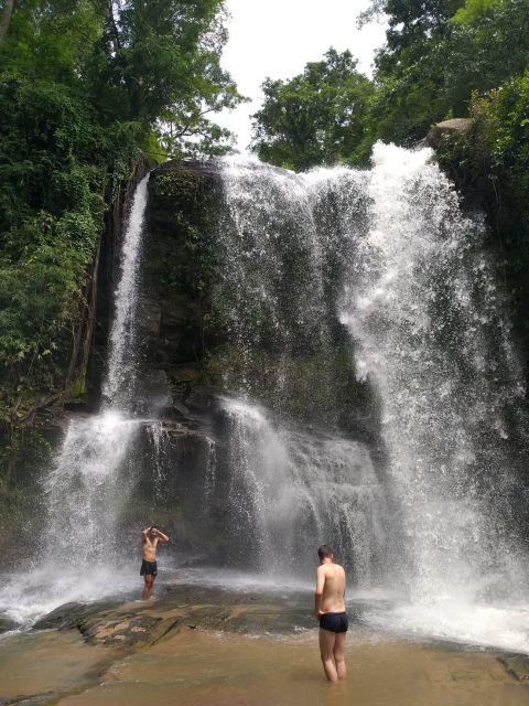 Chiang Mai: Elephant Sanctuary & Jungle Trek w/ Waterfall - The 30-minute forest walk to Mae Wang Waterfall