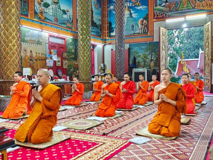 Chiang Mai: Evening Chanting & Meditation - What Makes This Evening Special