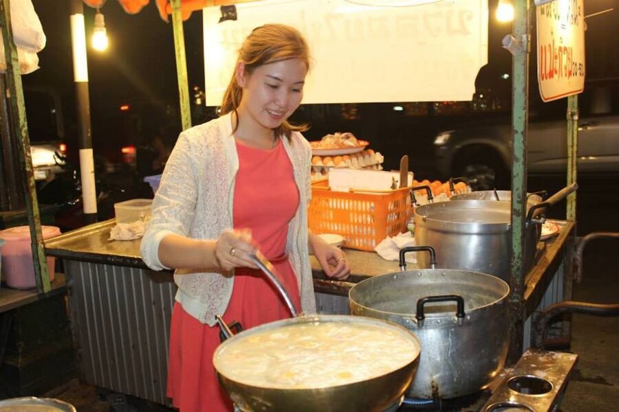 Chiang Mai: Evening Local Street Food Market Tour - Key points to know before you go