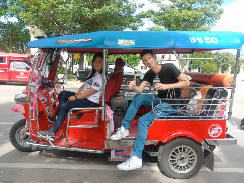 Chiang Mai: Exploration of Old City by Private Tuk-Tuk - Wat Phra Singh and Lanna design