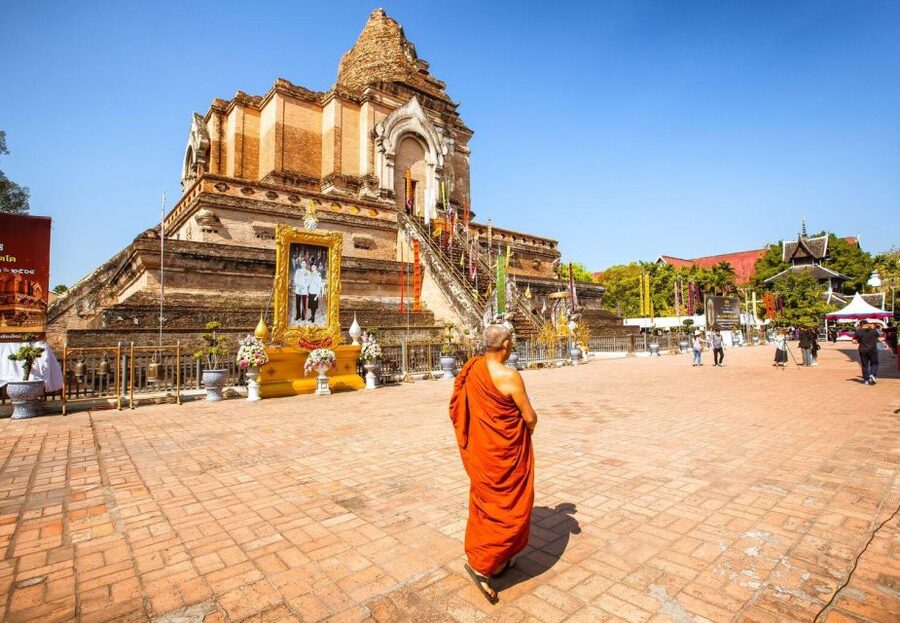 Chiang Mai: Exploration of Old City by Private Tuk-Tuk - Tha Phae Gate and the old defensive walls