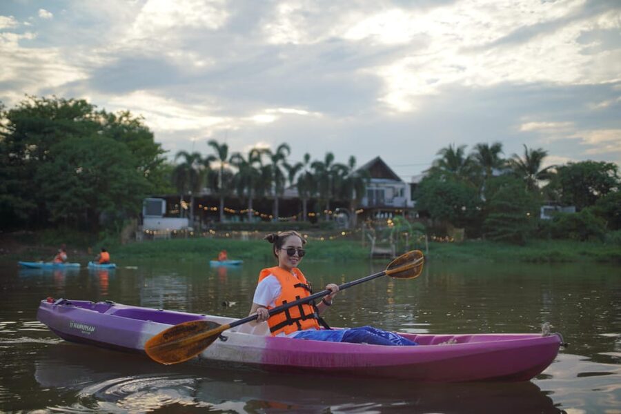 Chiang Mai:Explore kayaking through Mae Ping River on sunset - Sunset, then a return through city lights