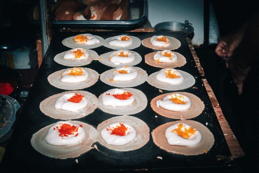Chiang Mai: Food Tour by Songtheaw Truck with 15+ Tastings - How to pace yourself without missing the best food