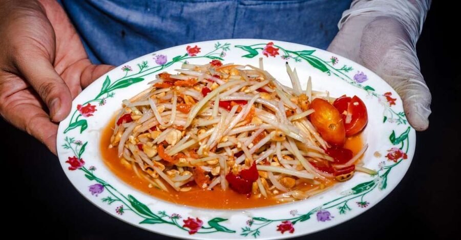 Chiang Mai: Food Tour by Songtheaw Truck with 15+ Tastings - Why Northern Thai food needs its own tour