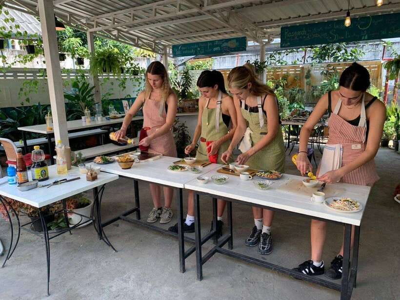Chiang Mai: Half Day Cooking Class at Organic Farm - Key points to know before booking