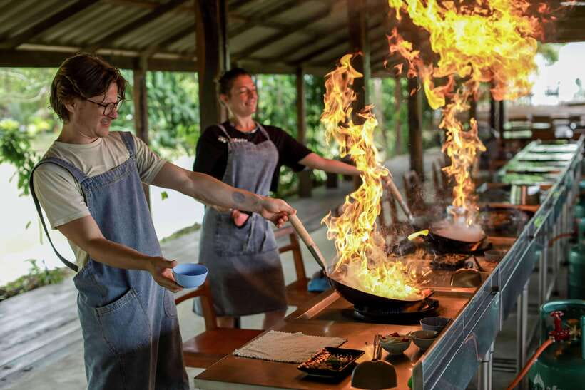 Chiang Mai: HALF-DAY COOKING COURSE at a Thai Cooking Farm - Arriving at the Rice Barn farm kitchen