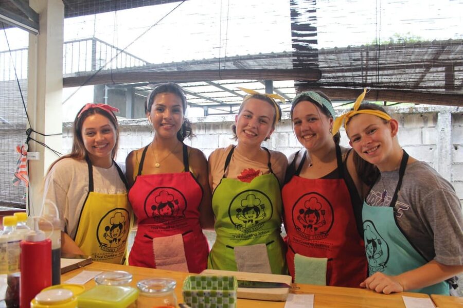 Chiang Mai: Half Day Morning Cooking Class with Market Tour - Tasting the food you prepared