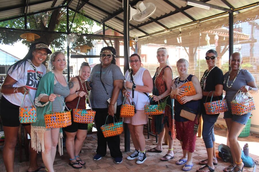 Chiang Mai: Half Day Morning Cooking Class with Market Tour - Kad Kom Market, where the ingredients make sense