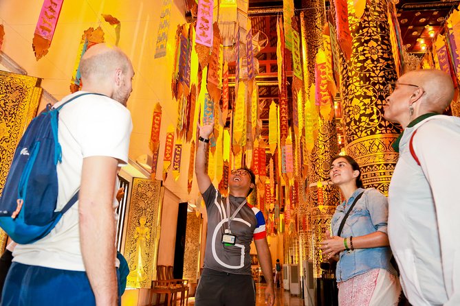 Chiang Mai: Historic Old City Bike Tour - Morning or Night - Wat Chedi Luang and the broken brick tower
