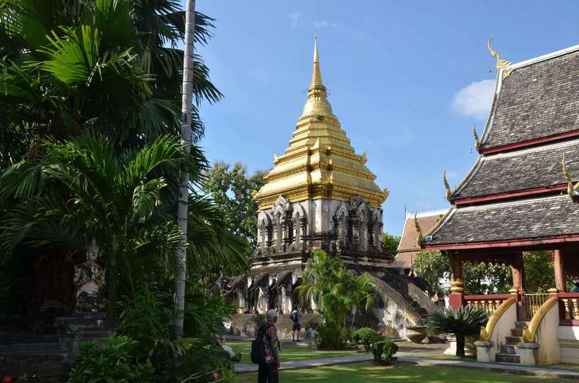 Chiang Mai: Historic Temples and City Guided Walking Tour - Starting at Wat Chiang Man, Chiang Mai’s oldest temple