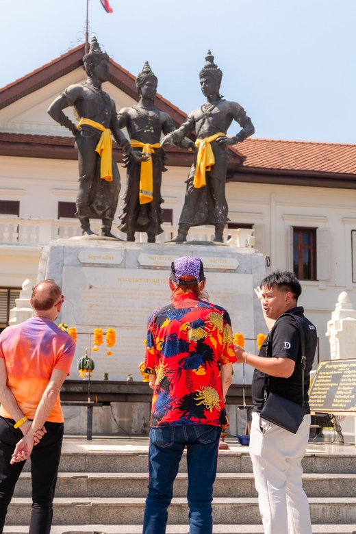Chiang Mai: Historical and Culture Exploration Walking Tour - Why this walk works as a Chiang Mai introduction